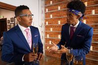 You're the Worst – Die Hochzeitsfeier von Shitstain (Darrell Britt-Gibson, r.) verläuft anders als gedacht, vor allem als er Sam als Trauzeugen am Tag der Hochzeit feuert und plötzlich Honey Nutz (Allen Maldonado, l.) einspringen soll ...