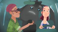 Trudes Tier – Trude und das Tier sind unterwegs zu einem tollen Feuerwerk, auch Trudes Freund Thorsten kommt mit. So schön die Autofahrt ist, dem Tier wird auf dem engen Rücksitz bald langweilig und außerdem muss es mal.
