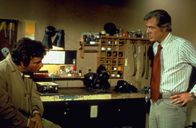 Columbo – Columbo (Peter Falk, l.); Dr. Bart Kepple (Robert Culp, r.)