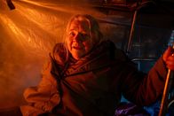 Aktenzeichen XY ... ungelöst – Lebensgefahr für eine obdachlose Frau. Ein Mann zündet nachts mutwillig ihr Zelt an, in dem sie schläft. Was ist das Motiv für die Tat?