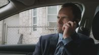 Elementary – Sherlock (Jonny Lee Miller) steigert sich so sehr in seine neuen Ermittlungen, dass seine neurologische Genesung darunter leidet ...
