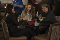 Bless This Mess – (v.l.n.r.) Rio (Lake Bell); Kay Bowman (Lennon Parham); Cheff (Michael Ian Black)