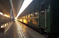 Mit dem Zug ... – Händlerzug im Bahnhof Ulaanbaatar.