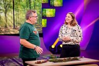 1, 2 oder 3 – Wildtierbiologin Dr. Sophia Kimmig (l.) erklärt im Studio alles rund ums Thema Fuchs.
