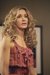 Desperate Housewives – Versucht ihre Ehe mit Tom zu retten: Lynette (Felicity Huffman) ...