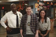 Brooklyn Nine-Nine – L-R: Ray Holt (Andre Braugher), Jake Peralta (Andy Samberg), Amy Santiago (Melissa Fumero)