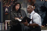 Brooklyn Nine-Nine – Brooklyn Nine-Nine (2017)