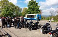 Expedition in die Heimat – Vor allem bei Motorradfahrern gefragt: die Löwensteiner Platte mit Aussichtspunkt und Kiosk.