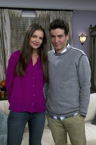 How I Met Your Mother – Treffen sich wieder und schwelgen in Erinnerungen: Ted (Josh Radnor, r.) und Naomi (Katie Holmes, l.) ...