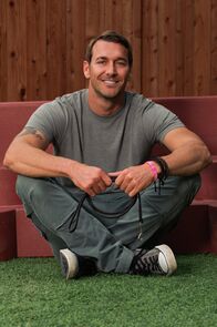 Der Hundetrainer - Lucky Dogs – Der Hundetrainer Brandon McMillan hat es sich zur Aufgabe gemacht, schwer vermittelbare Hunde aus dem Tierheim zu holen, sie zu trainieren und für jedes Tier anschließend das passende neue Zuhause zu finden ...