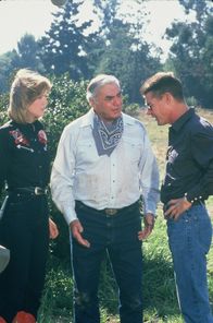 Airwolf – v.l.n.r.) Caitlin O'Shannessy (Jean Bruce Scott); Dominic Santini (Ernest Borgnine); Stringfellow "Huckleberry" Hawke (Jan-Michael Vincent)
