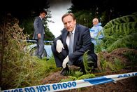 Inspector Barnaby – L-R: DS Ben Jones (Jason Hughes), DCI John Barnaby (Neil Dudgeon) und Dr. Bullard (Barry Jackson).
