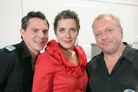 Die Lottosieger – (v.li.) Daniel Keberle (Willi Manger), Gundula Rapsch (Meike Triebich), Reinhard Nowak (Rudi Deschek).