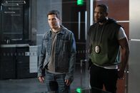 L.A.'s Finest – L-R: Ben Walker (Zach Gilford), Ben Baines (Duane Martin)