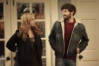Last Man Standing – Kristin (Amanda Fuller, l.); Ryan (Jordan Masterson, r.)