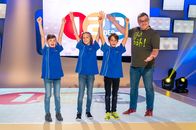 1, 2 oder 3 – Das Rateteam aus Aufkirchen/Deutschland mit Elton.