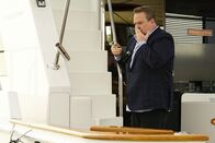 Modern Family – Eric Stonestreet (Cameron Tucker).