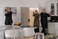 Navy CIS – (v.l.n.r.) Timothy McGee (Sean Murray); Ellie Bishop (Emily Wickersham); Leroy Jethro Gibbs ( Mark Harmon)