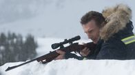 Hard Powder – Nels Coxman (Liam Neeson) hat sein nächstes Opfer im Visier.