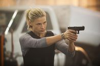 Legends – Crystal (Ali Larter)