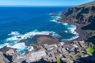 Die Kanarischen Inseln – Dorf Pozo de las Calcosas auf der Insel El Hierro, Kanarische Inseln, Spanien.