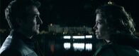 11.6 - The French Job – Toni (François Cluzet, l.) und Natalia (Juana Acosta, r.).