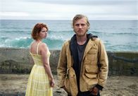 Beast – Moll (Jessie Buckley) und Pascal (Johnny Flynn)
