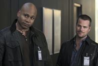 Navy CIS: L.A. – Ein neuer Fall wartet auf Callen (Chris O'Donnell, r.) und Sam (LL Cool J, l.) ...