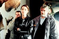 Die Neue - Eine Frau mit Kaliber – (v.li.) Rainer Egger (Sterntaler), Doris Schretzmayer (Lisa Engel), Heinz Marecek (Rudi Aschenbrenner).