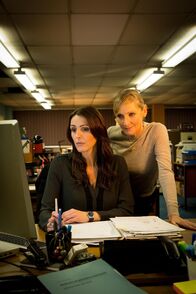 Scott & Bailey – L-R: Rachel Bailey(Suranne Jones), Janet Scott (Lesley Sharp)