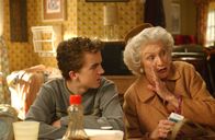 Malcolm mittendrin – Malcolm (Frankie Muniz), Ida (Cloris Leachman).
