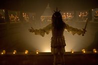 Versailles – George Blagden (Louis XIV) - Scène de Rêve de Louis