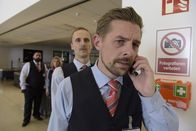 Check Check – Harald (Jan Georg Schütte, hinten); Jan Rothe (Klaas Heufer-Umlauf, vorne)
