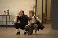 Fosse/Verdon – Fosse/Verdon Staffel 1 Folge 4 Beobachten haargenau, was ihre Tänzerinnen machen: Sam Rockwell als Bob Fosse, Michelle Williams als Gwen Verdon Copyright: SRF/2019 Twentieth Century Fox Film Corporation and FX Productions