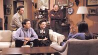 Seinfeld – v.l.n.r.: Cosmo Kramer (Michael Richards), Jerry Seinfeld (Jerry Seinfeld), Elaine Benes (Julia Louis-Dreyfus) und George Costanza (Jason Alexander)