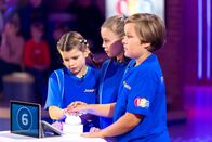 1, 2 oder 3 – Das blaue Team aus Bremen ist hochkonzentriert.