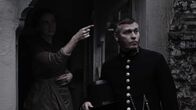 Murderous History - Rätselhafte Verbrechen – Das Rätsel um die verschwundene Leiche beschäftigt die Polizei von Edinburgh. Beamte sprechen mit den Bewohnern der Nachbarschaft – und erhalten einen verblüffenden Tipp.