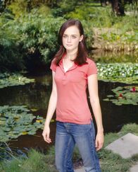 Gilmore Girls – Lorelai 'Rory' Leigh Gilmore (Alexis Bledel).
