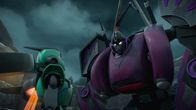 Transformers Earth Spark – v.li.: Spitfire und Aftermath