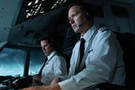 Mayday - Alarm im Cockpit – REENACTMENT - Captain Lee (played by Andy Thrithardt) and First Officer Richards (played by Mike Jackson) are the pilots onboard American Airlines Flight 1572 when it struck a tree-lined mountain ridge on final approach. (Cineflix 2021/Shay Markowitz)