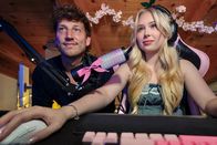Reporter: Reporter Spezial – Donat Hofer und Jennifer Jordi: Sie ist Grafikdesignerin und Content Creatorin. Sie streamt zwei Mal wöchentlich für ihre Fanbase.