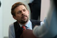 Check Check – (2. Staffel) - Jan Rothe (Klaas Heufer-Umlauf)