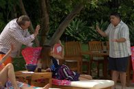 Modern Family – L-R: Cameron Tucker (Eric Stonestreet), Gloria Delgado-Pritchett (Sofia Vergara) and Manny Delgado (Rico Rodriguez)