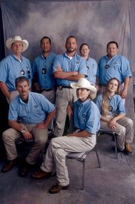 Tierpolizei Houston – Clockwise, from front: Houston SPCA agents Deborah Turner, Jim Boller, Charles Jantzen, Scott Wernick, Max Mixson, Sheila Kennedy, Ernie Angerstein, Barbra Christenson.