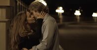 Best F(r)iends Volume 1 – Traci Walton (Kristen StephensonPino, l.); Jon Kortina (Greg Sestero, r.)