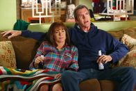 The Middle – Frankie (Patricia Heaton, l.); Mike (Neil Flynn, r.)