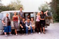 Crazy – An seiner neuen Schule findet Benjamin (Robert Stadlober, in der Mitte sitzend) Freunde, mit denen er über Gott und die Welt reden kann.