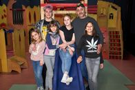Rabenmütter oder Super Moms? – Rabenmütter oder Super Moms? (2021)