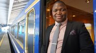 Luxusklasse – Siya Mbambo und sein Team sorgen dafür, dass man im Blue Train schnell und komfortabel ans Ziel kommt.