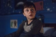 Resident Alien – Mo, 15.08., 04:00 Uhr